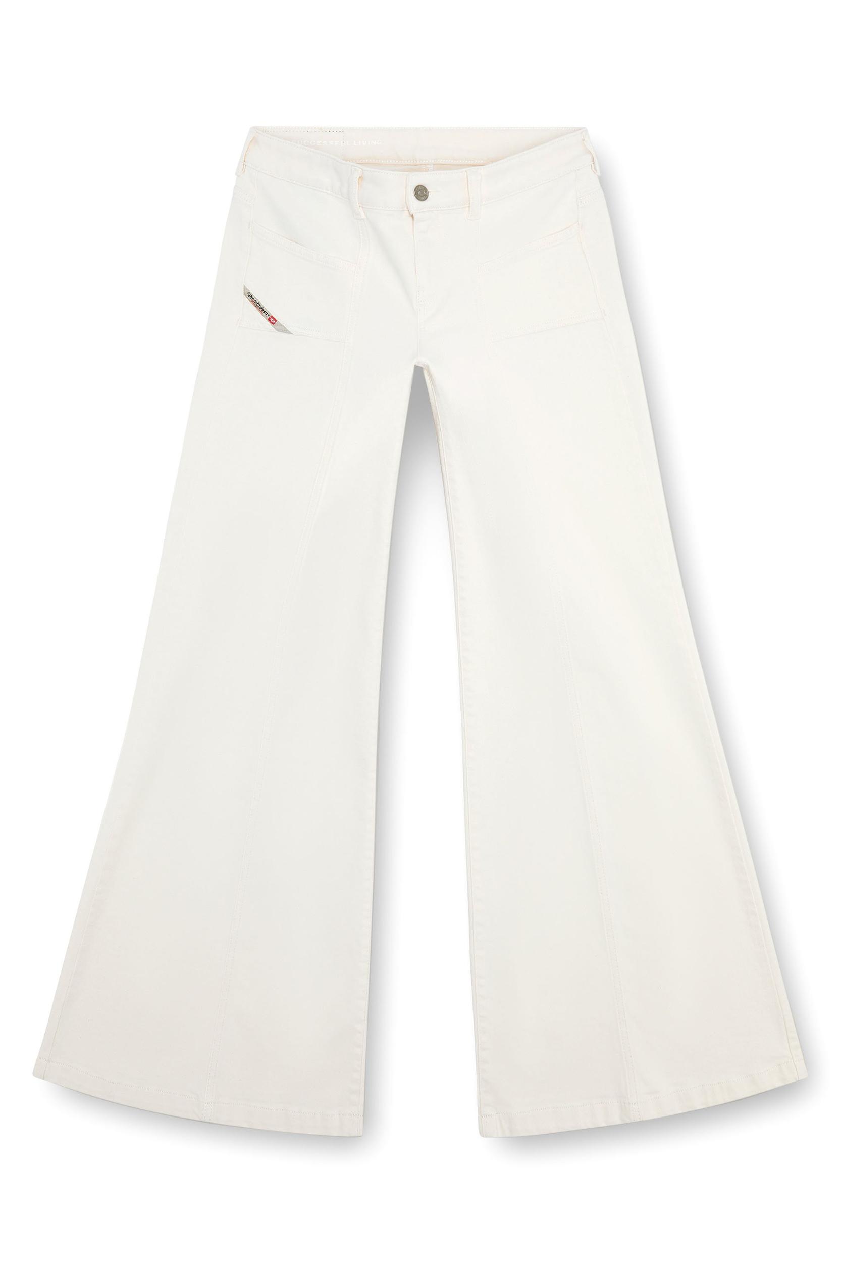 Flare Jeans D-Akii 09J68 Product Image