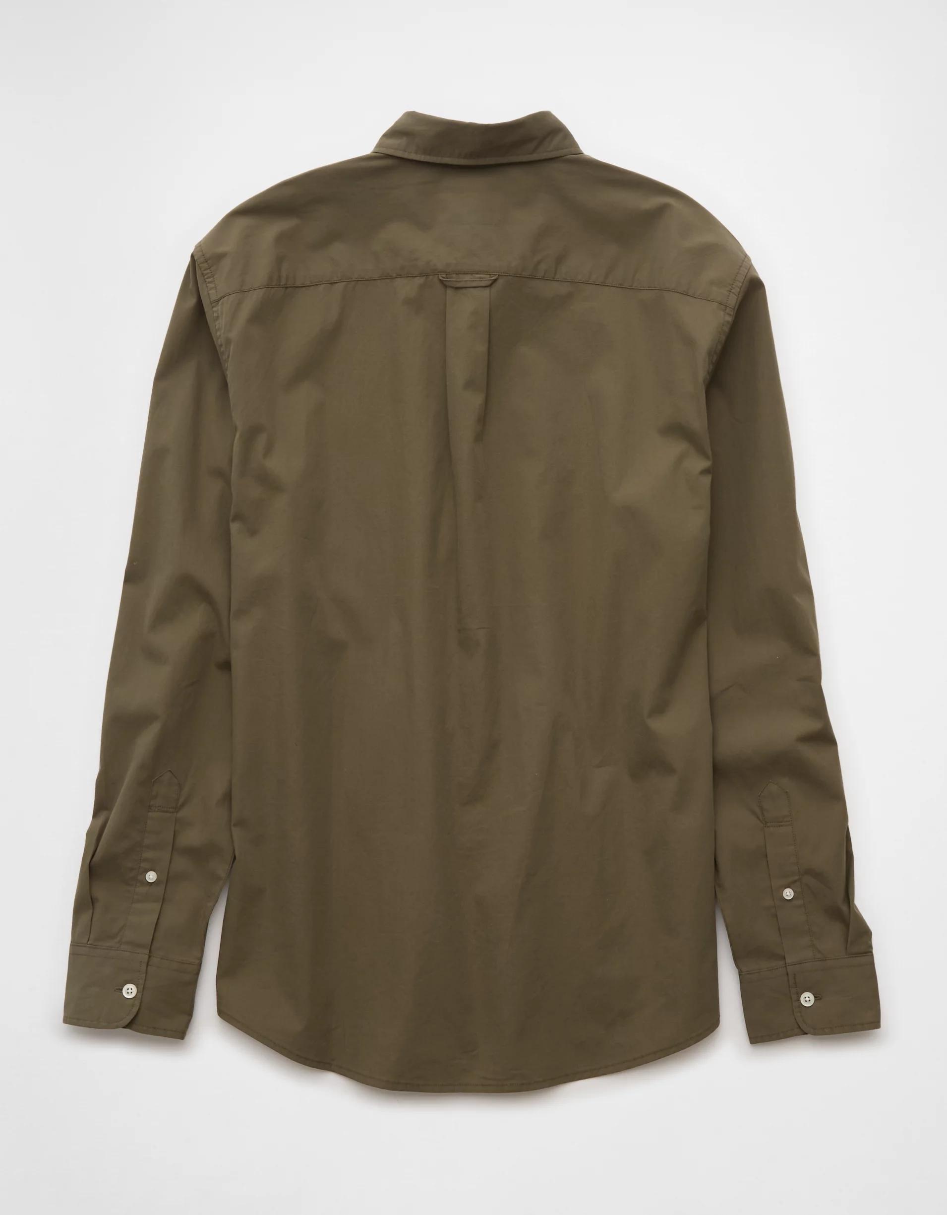 AE Everyday Poplin Button-Up Shirt Product Image