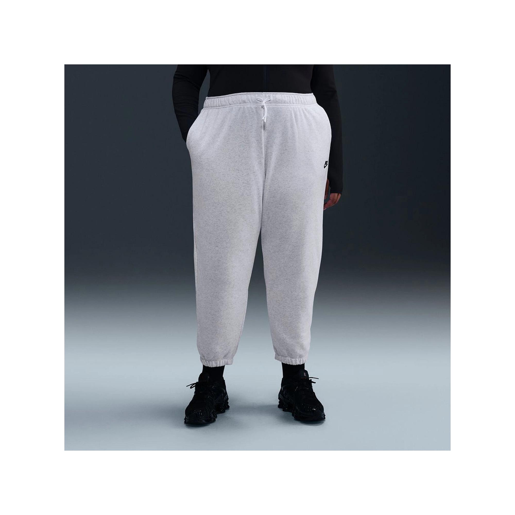 Women's Nike Sportswear Club Fleece Mid-Rise Oversized Sweatpants (Plus Size) Product Image