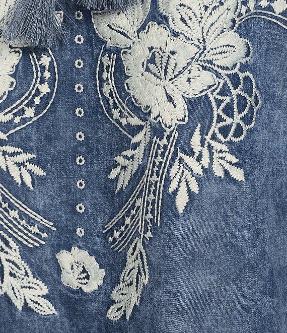 Reba Nell Chambray Split Neck 3/4 Blouson Sleeve Embroidered Blouse Product Image