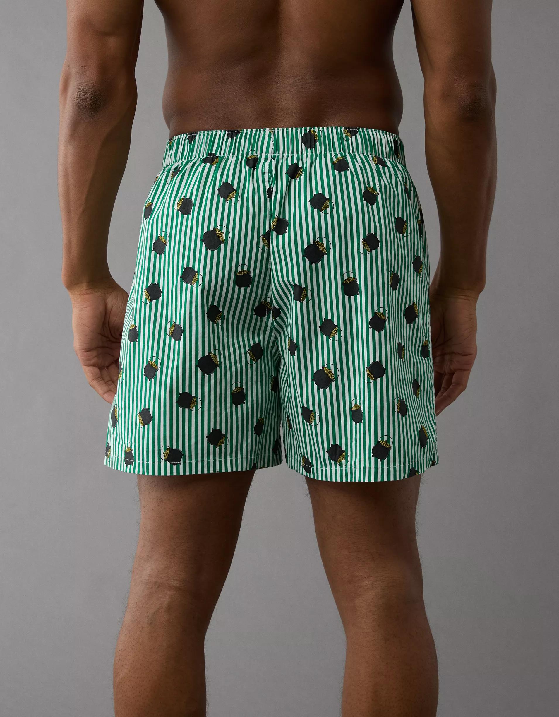 AEO Men's St. Patrick's Day Pot Of Gold Stretch Boxer Short Product Image
