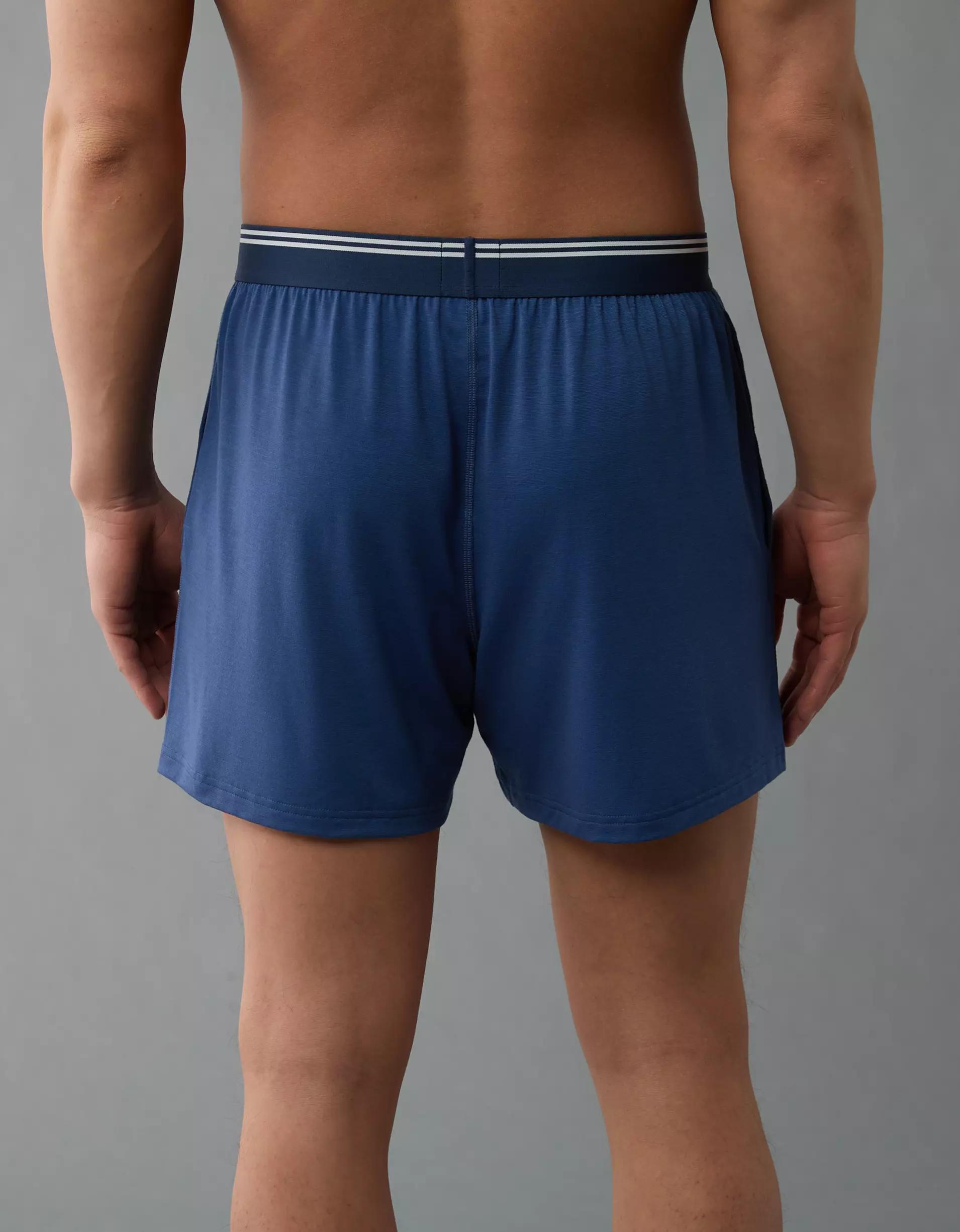 AEO Men's Tiny Snowflakes Ultra Soft Pocket Boxer Short Product Image