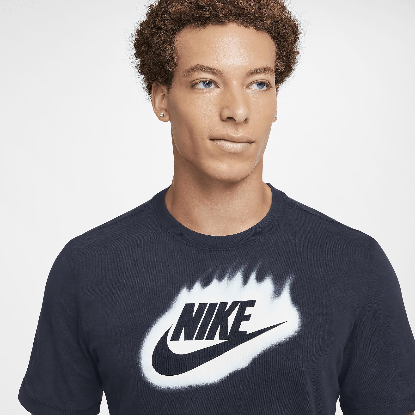 Nike Men's Running T-Shirt Product Image