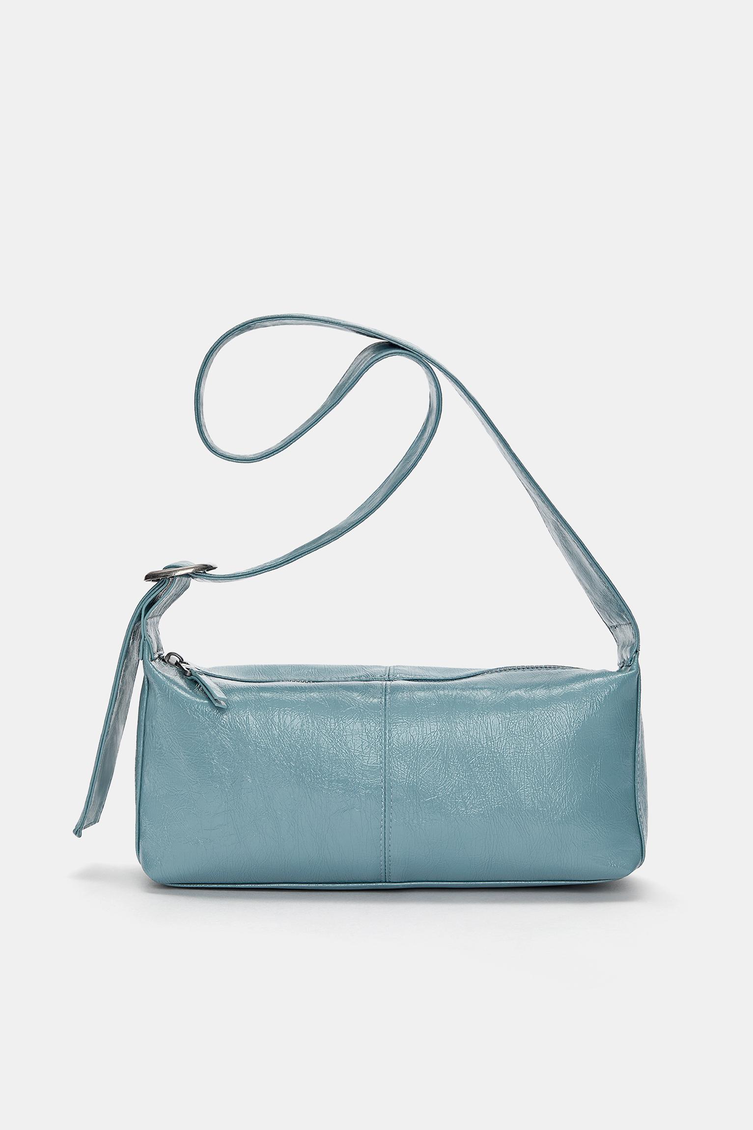 Distressed shoulder bag Product Image