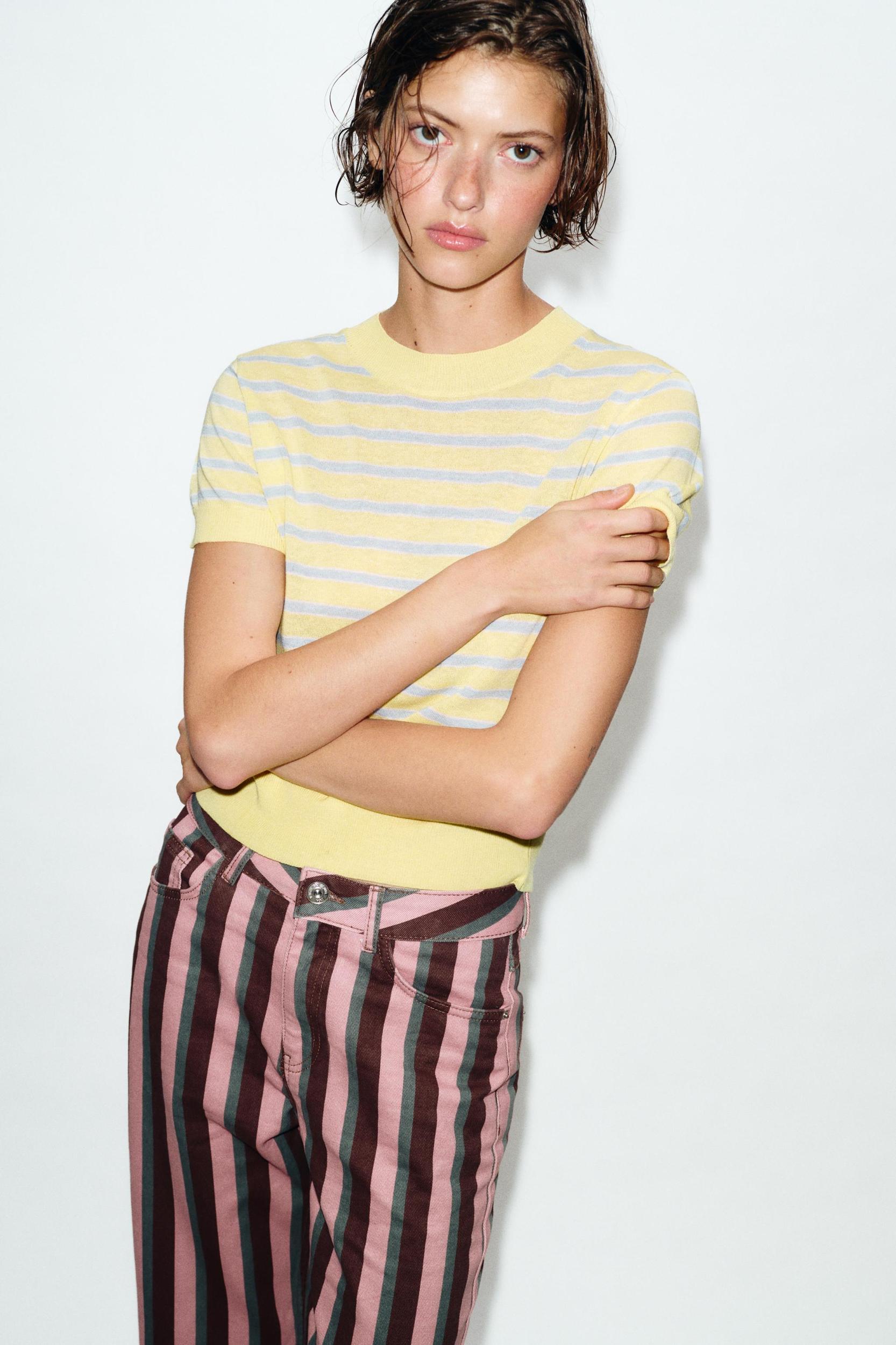 STRIPED SHORT SLEEVE KNIT SWEATER Product Image
