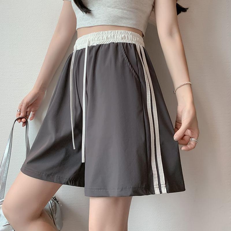 High Waist Color-Block Striped Wide-Leg Sweat Shorts Product Image