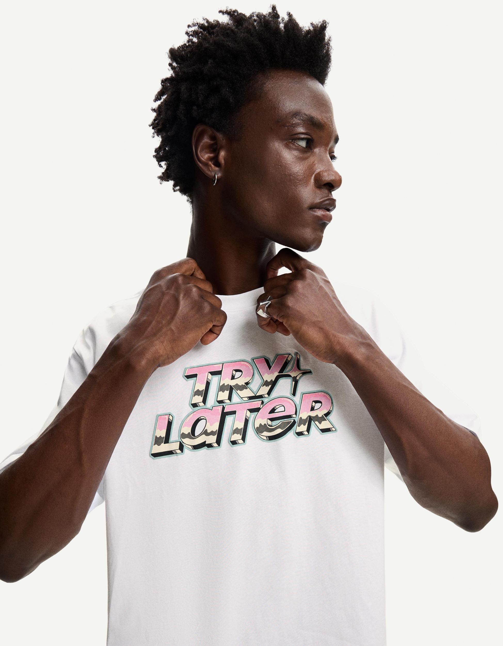 Short sleeve cropped T-shirt with print Product Image