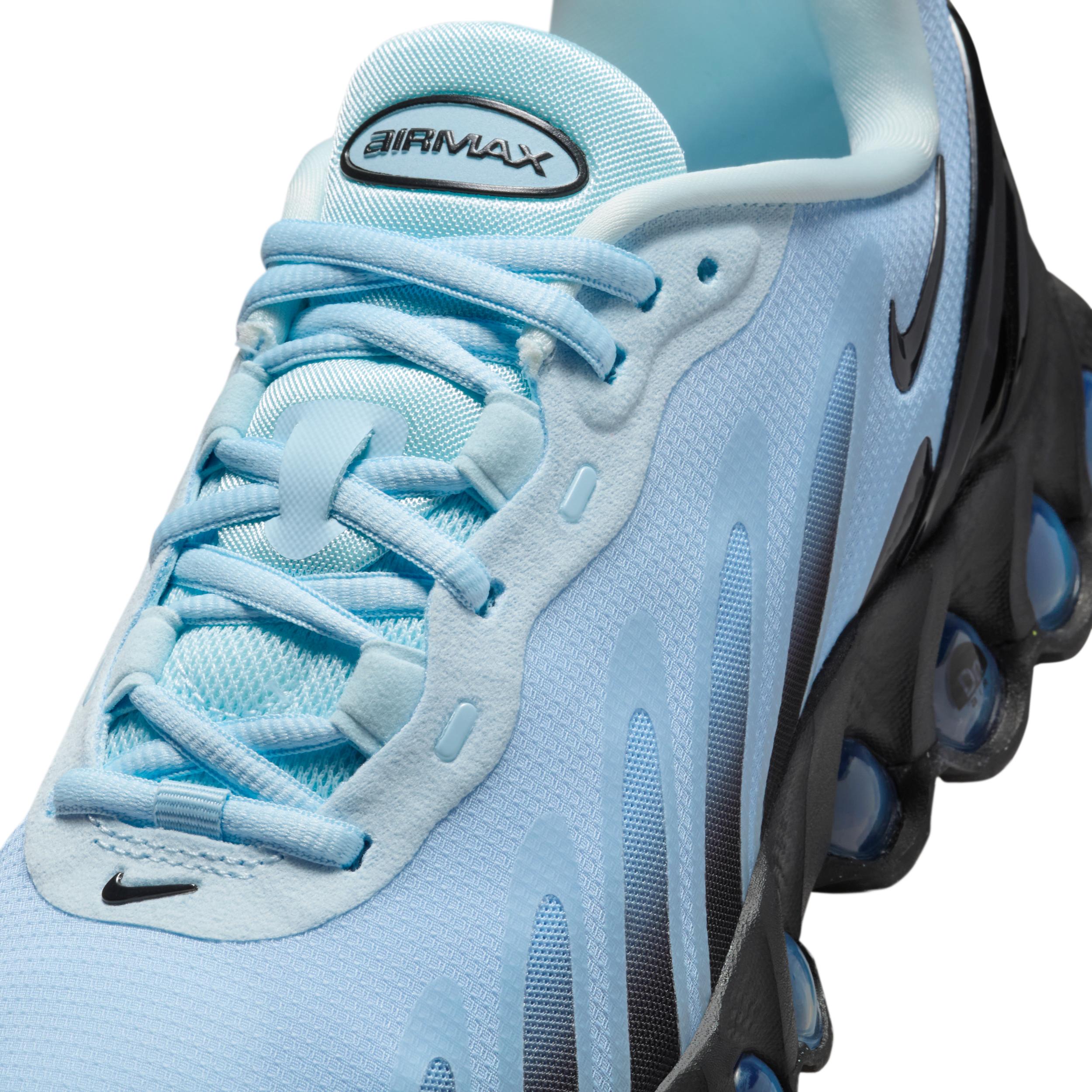 Nike Women's Air Max Dn8 Shoes Product Image