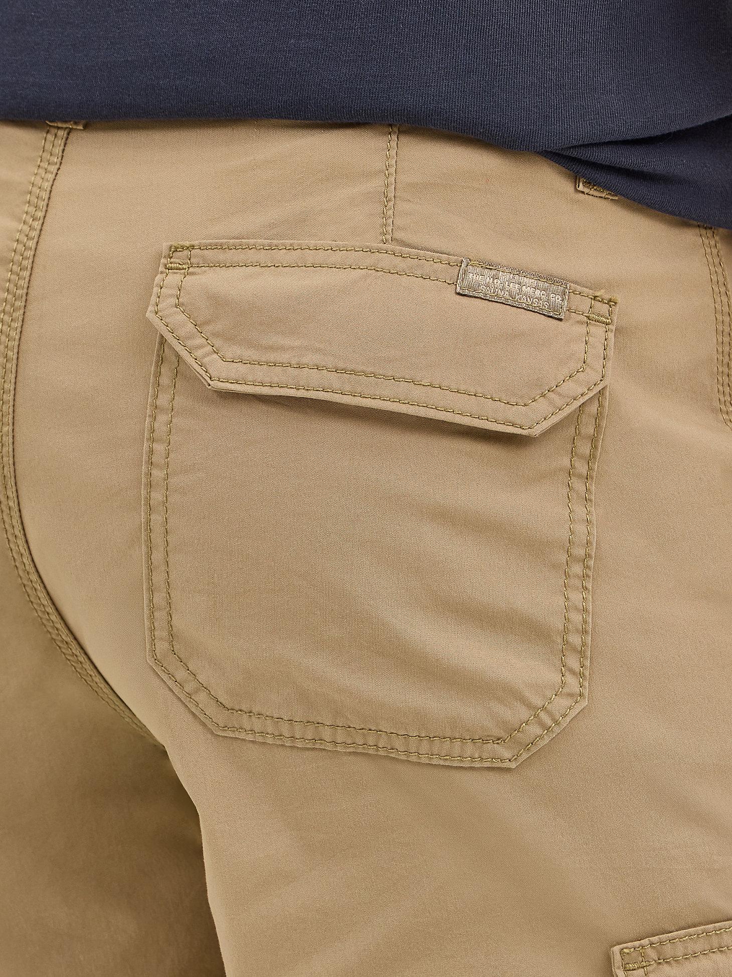 Men's Extreme Motion Crossroad Cargo Short | Men's Shorts | Lee® Product Image
