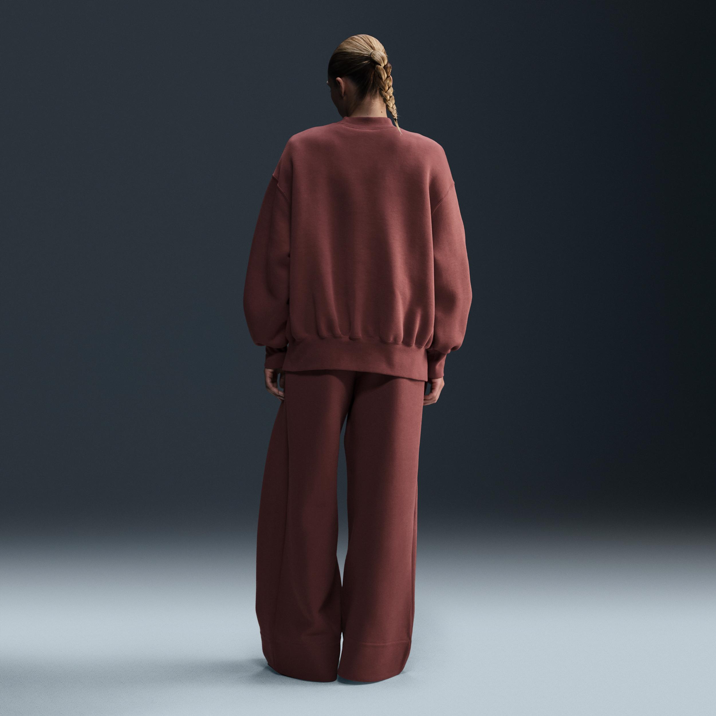 Womens Nike Sportswear Tech Fleece Oversized Crew-Neck Sweatshirt | FV8041-218 Product Image