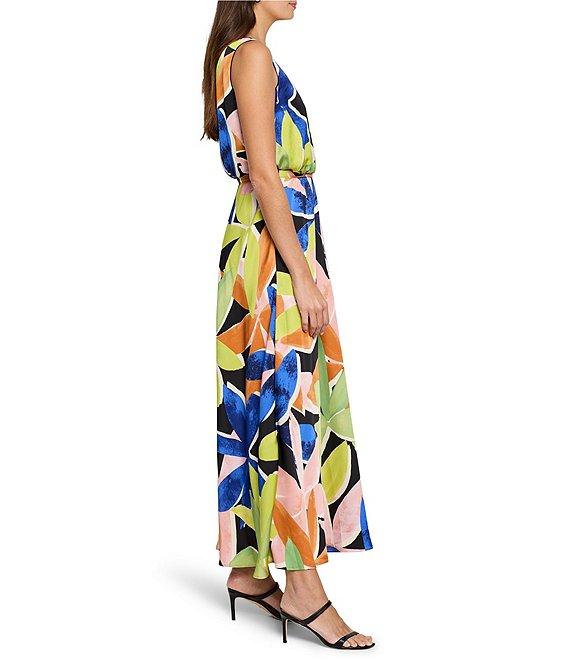 NIC + ZOE Bianca Mega Blooms Print V-Neck Sleeveless Blouson Maxi Dress Product Image