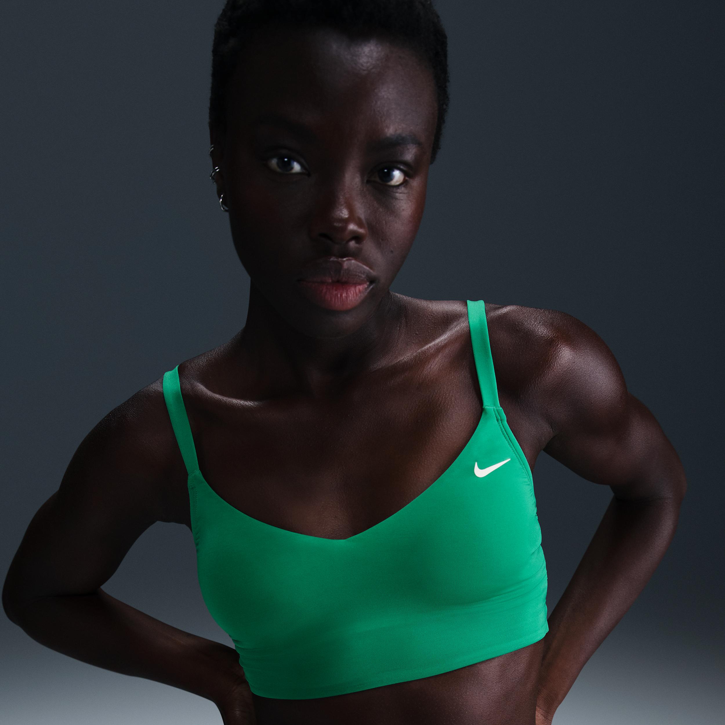 Nike Swim Essential Women's V-Neck Midkini Product Image