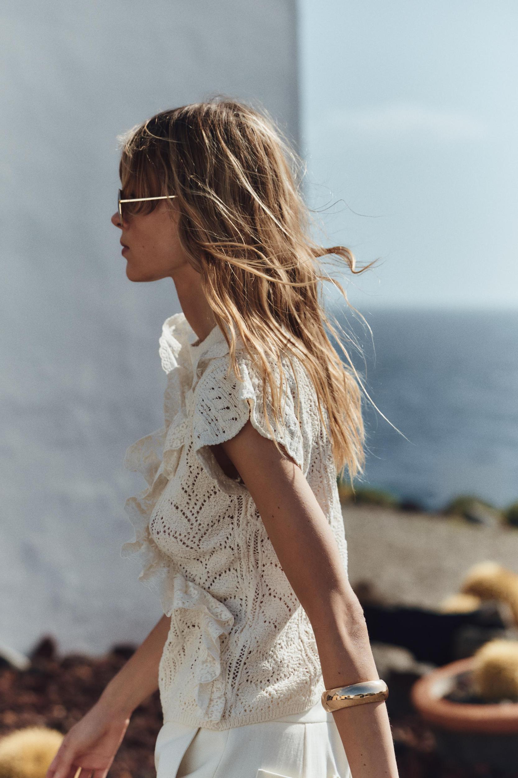 POINTELLE RUFFLED KNIT TOP Product Image