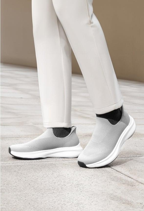 Men's Comfortable Slip-On Knit Walking Shoes Product Image