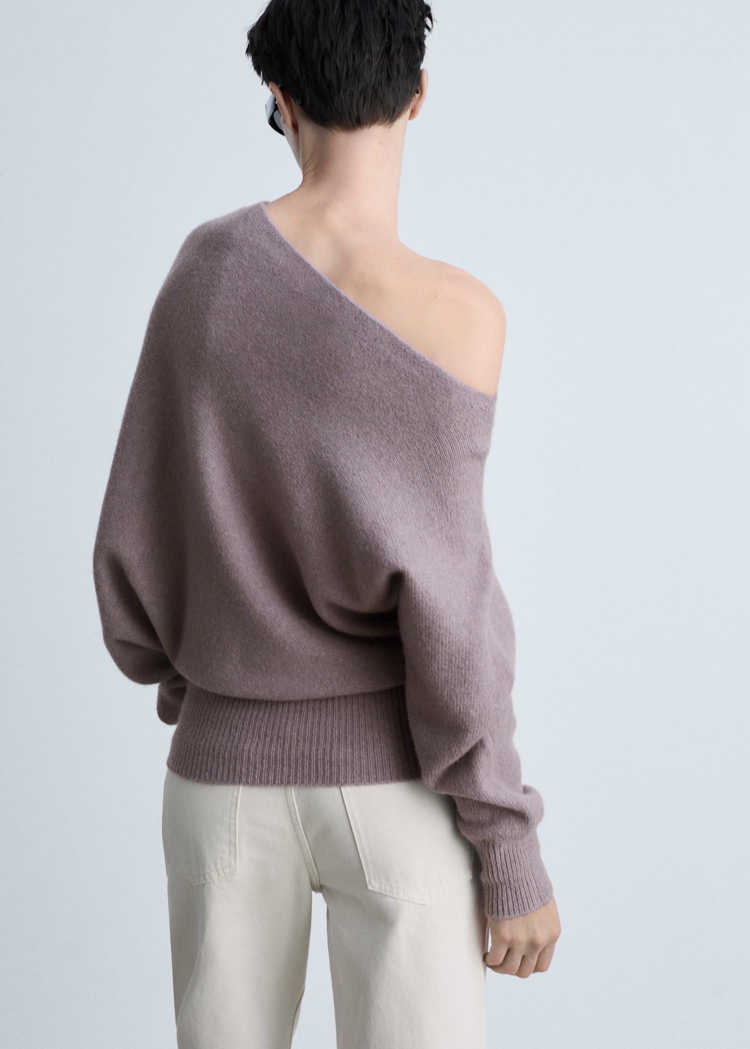 Asymmetrical wool-blend sweater - Women | MANGO USA Product Image