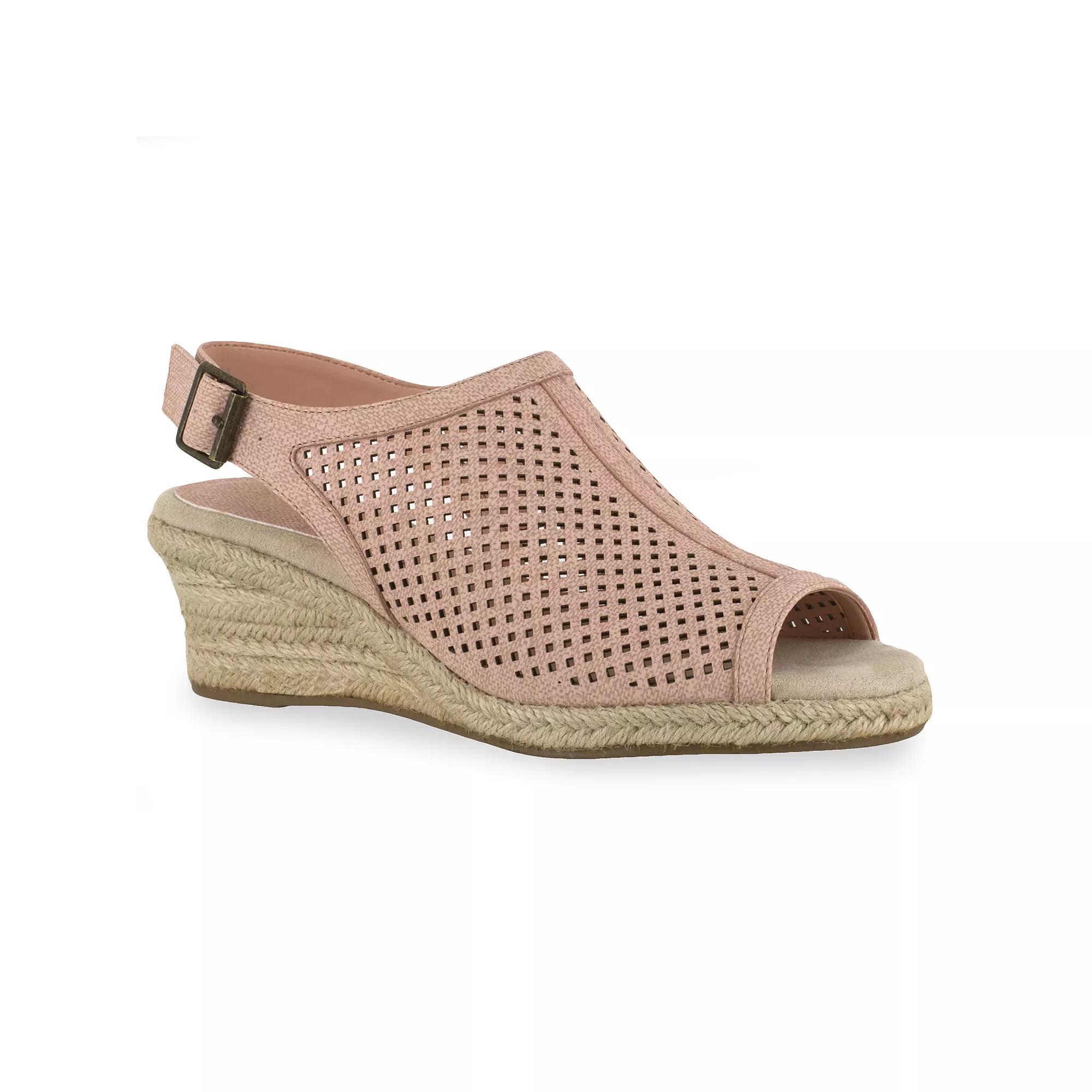 Easy Street Stacy Women's Espadrille Wedges,  Product Image