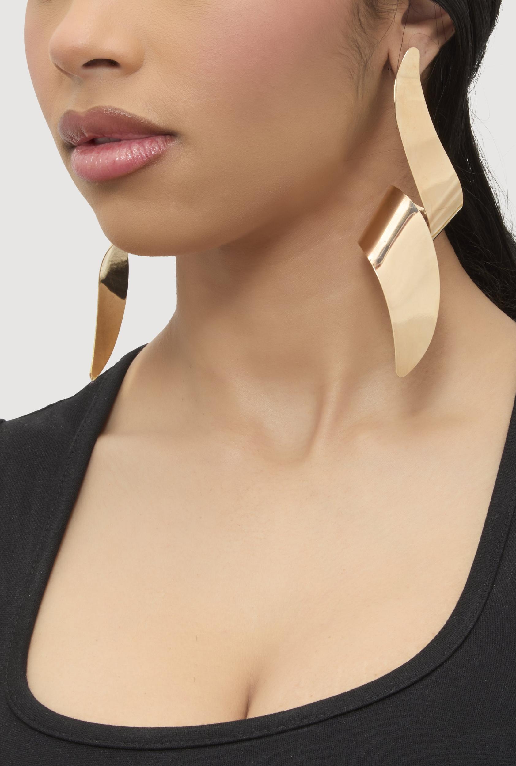 Tiered Heart Drop Earrings Unisex Product Image