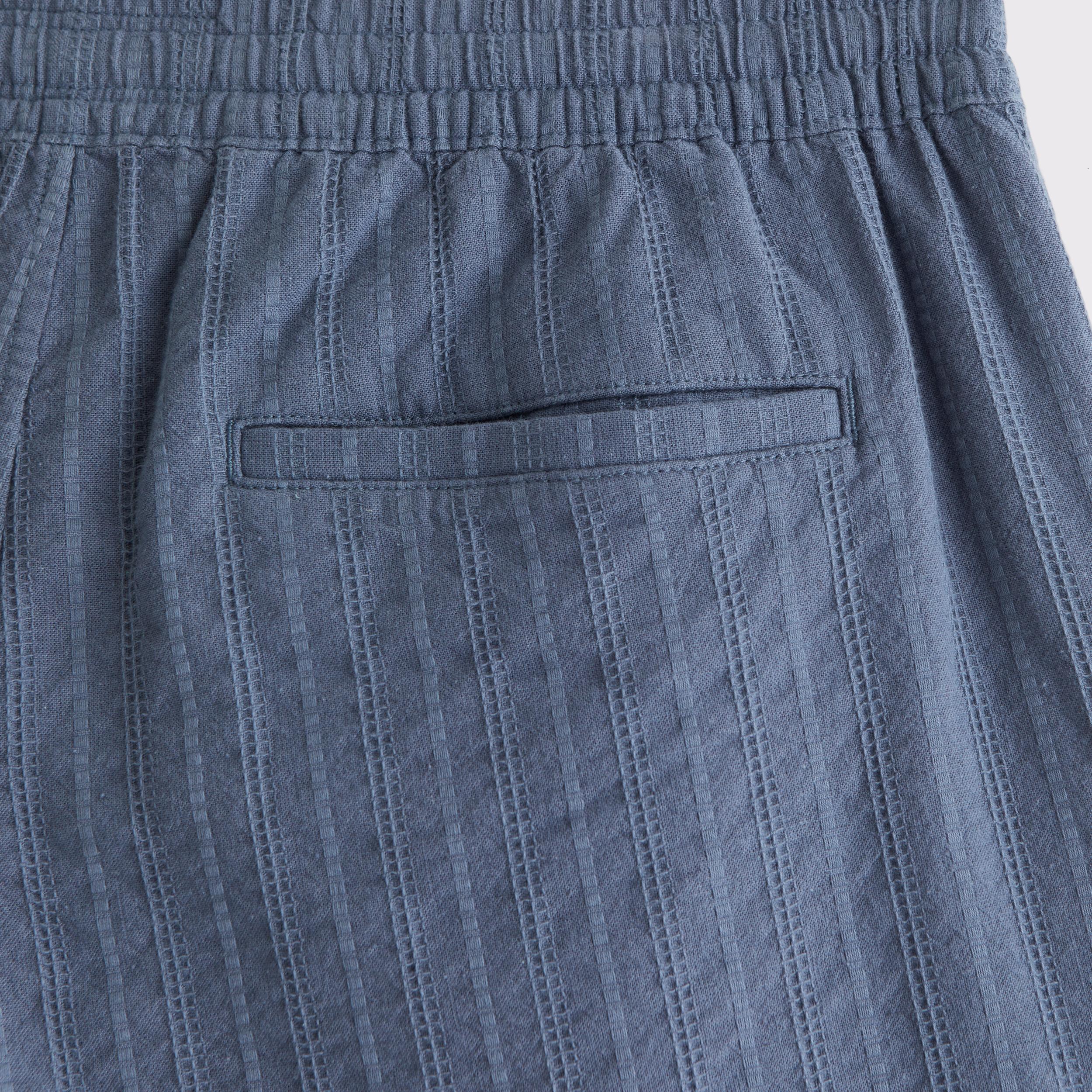Relaxed Linen-Blend Pull-On Short Product Image