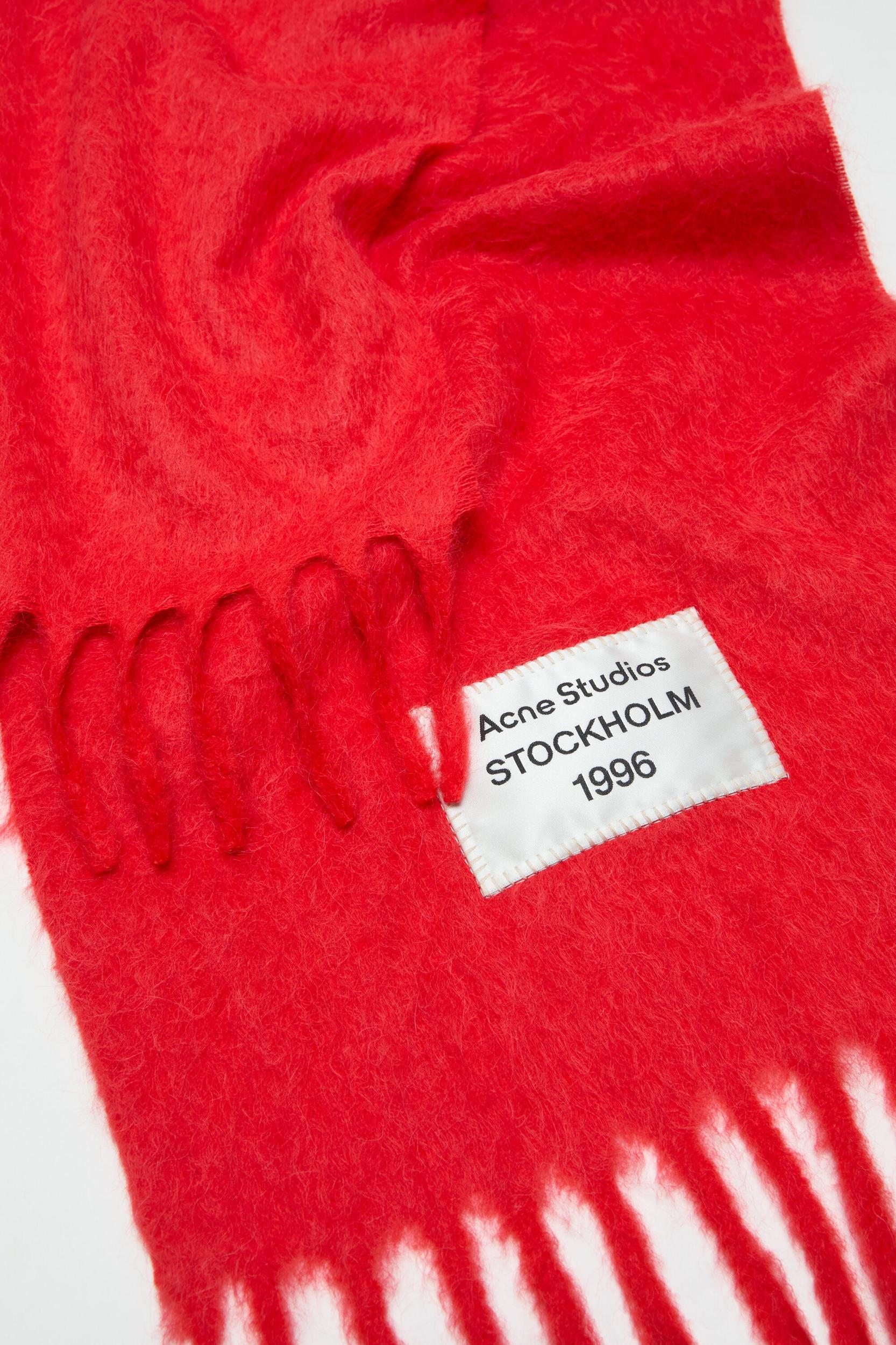 Fringe alpaca scarf Product Image