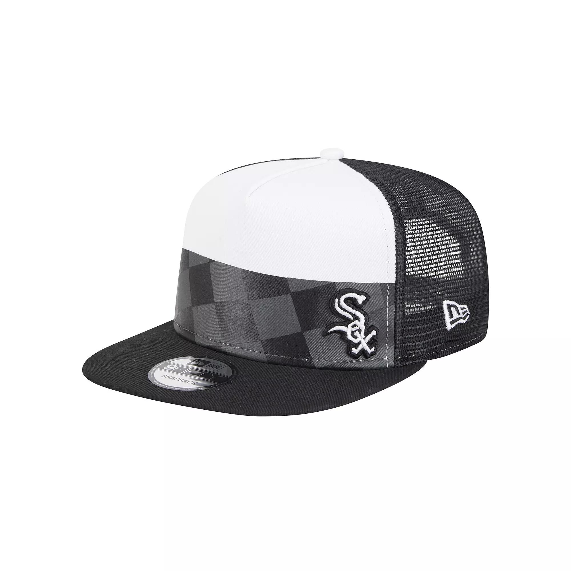 Men's New Era Black Chicago White Sox Checkmate Trucker 9FIFTY Snapback Hat Product Image