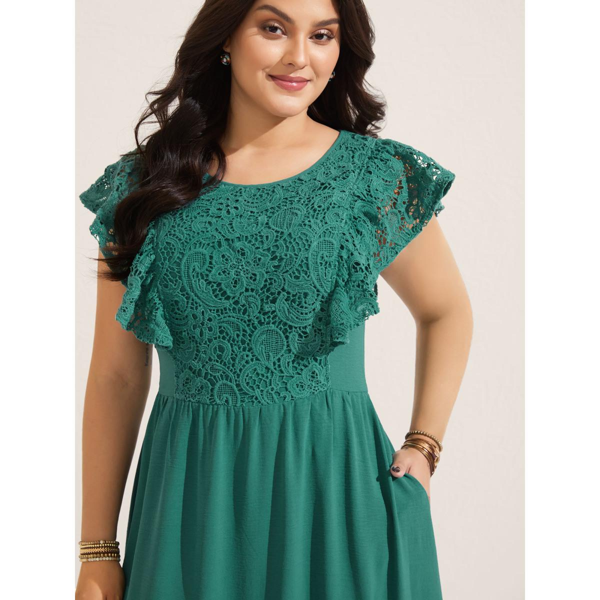 Plus Size Lace Pleated Ruffled Sleeve Midi Dress Emerald Women Round Neck Sleeveless Curvy BloomChic 22-24/3X Product Image