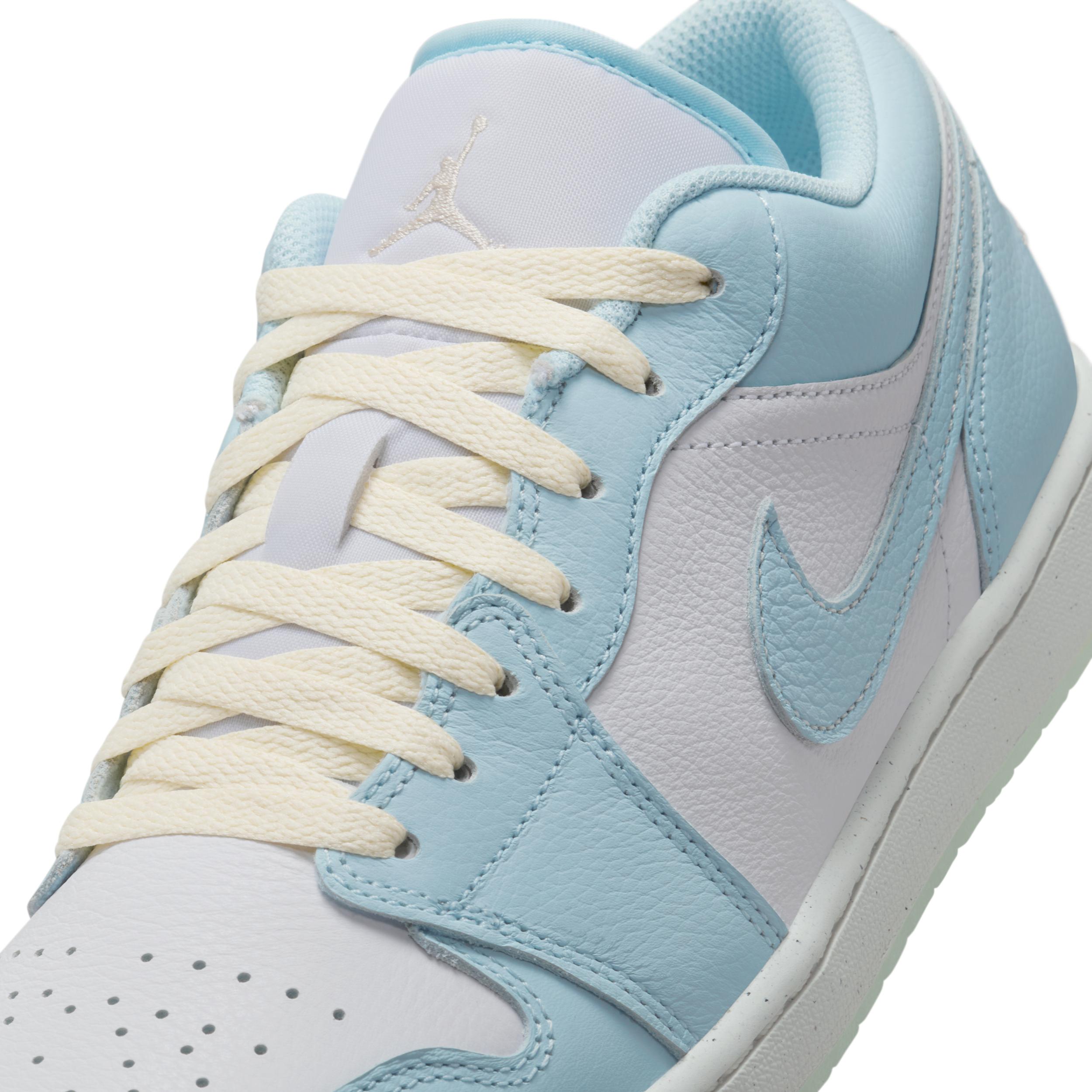 Jordan Mens Air Retro 1 Low SE Casual Shoes in Glacier Blue/Summit White/Guava Ice Product Image