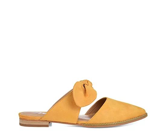 Journee Collection Womens Telulah Flats Product Image
