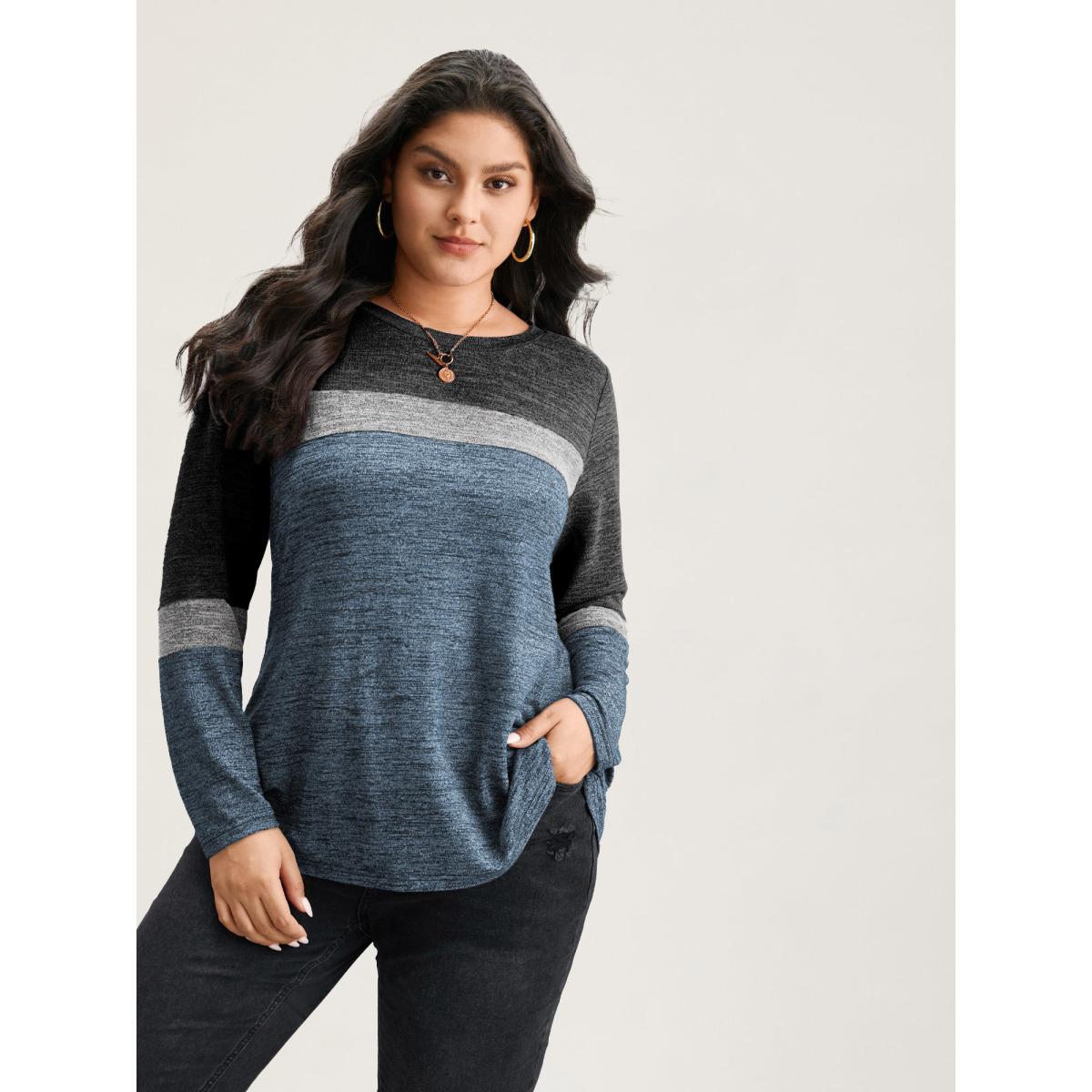 Plus Size Heather Colorblock Contrast Crew Neck T-shirt DarkBlue Women Casual Texture Plain Round Neck Everyday T-shirts BloomChic 26/4X Product Image
