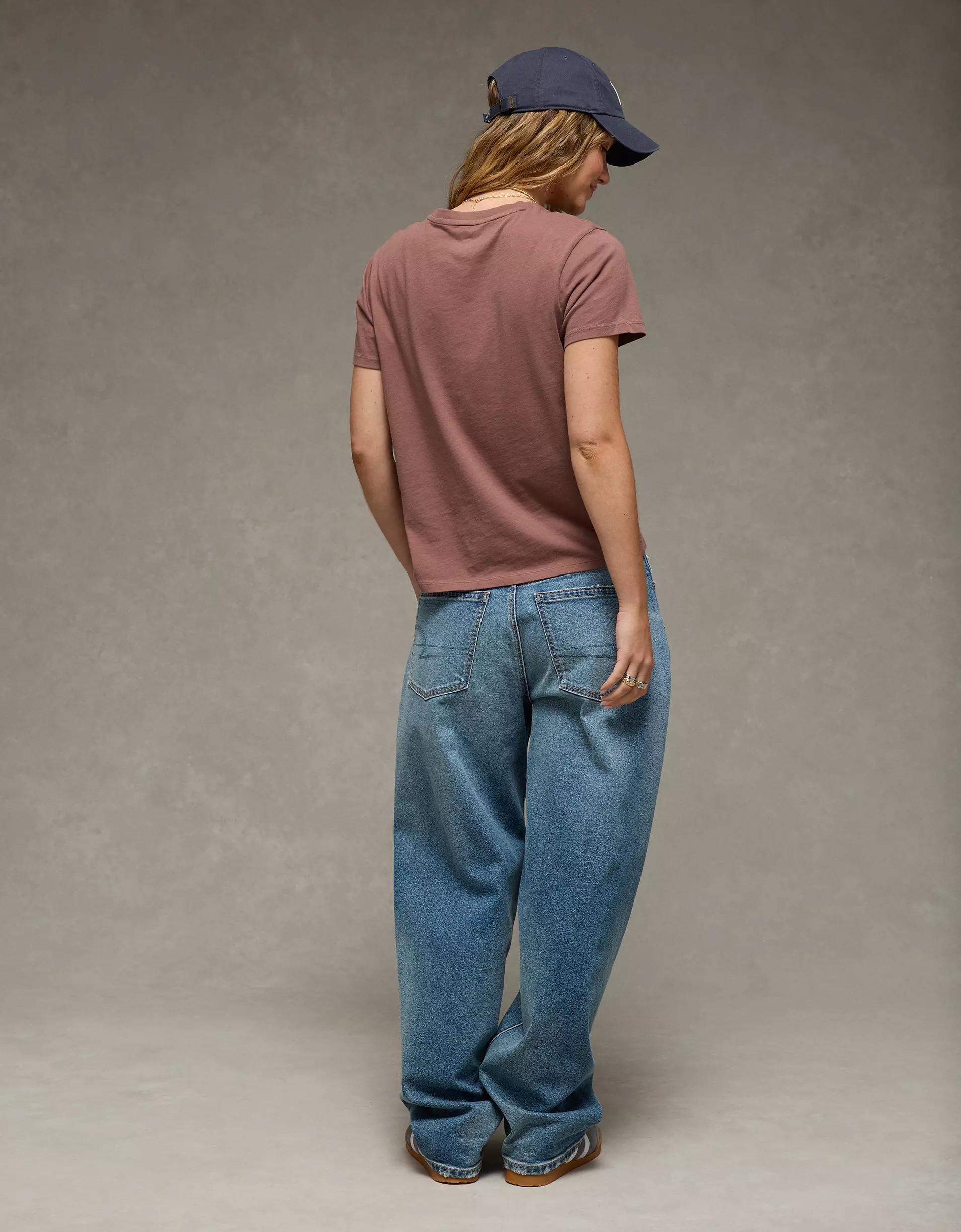 AE Classic T-Shirt Product Image