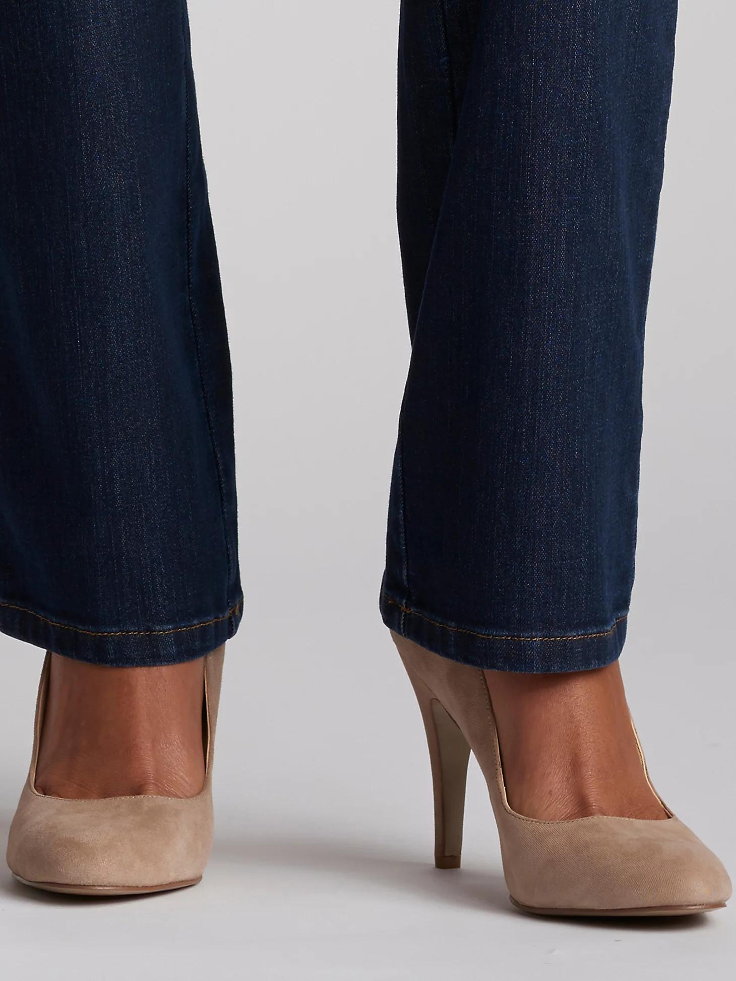 Women’s Stretch Relaxed Fit Straight Leg Jean | Women's Jeans | Lee® Product Image