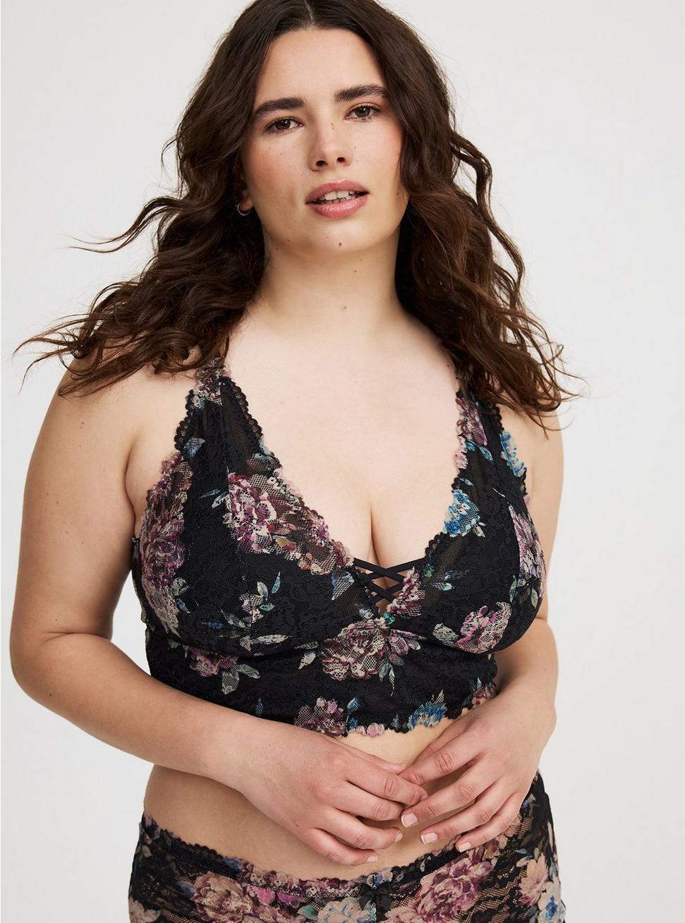 Lightly Lined Lace Bralette Product Image
