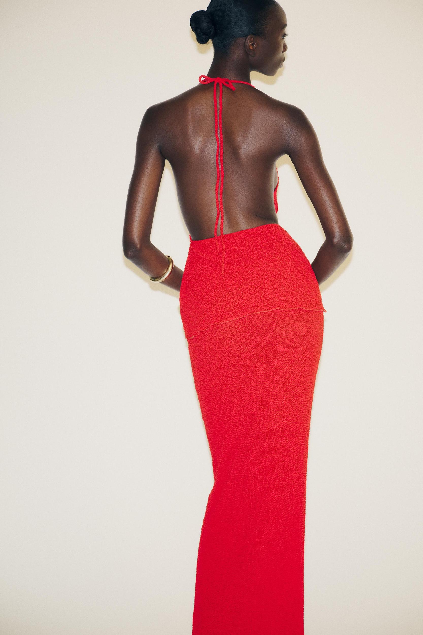 MULTI-POSITION LAYERED TEXTURED TOP Product Image