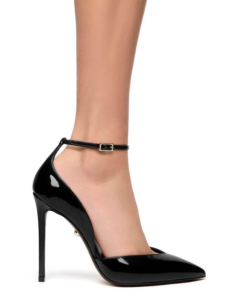 Camilla patent black Product Image