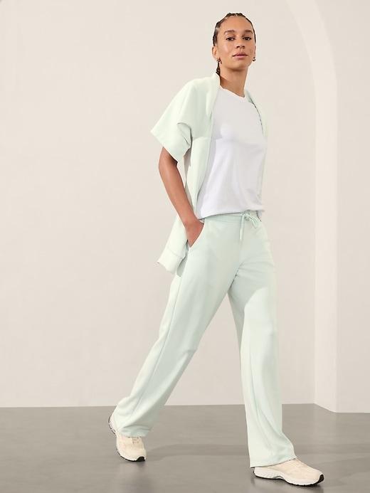 Seasoft Mid Rise Straight Pant Product Image