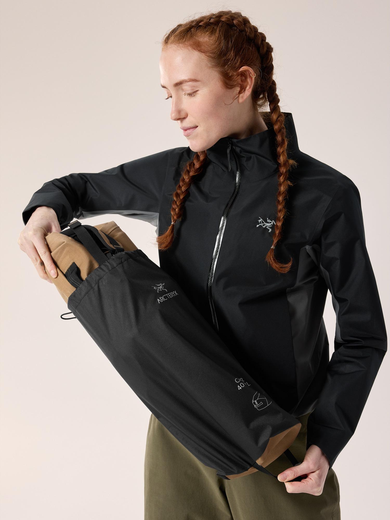 Carrier 40 Duffle Product Image