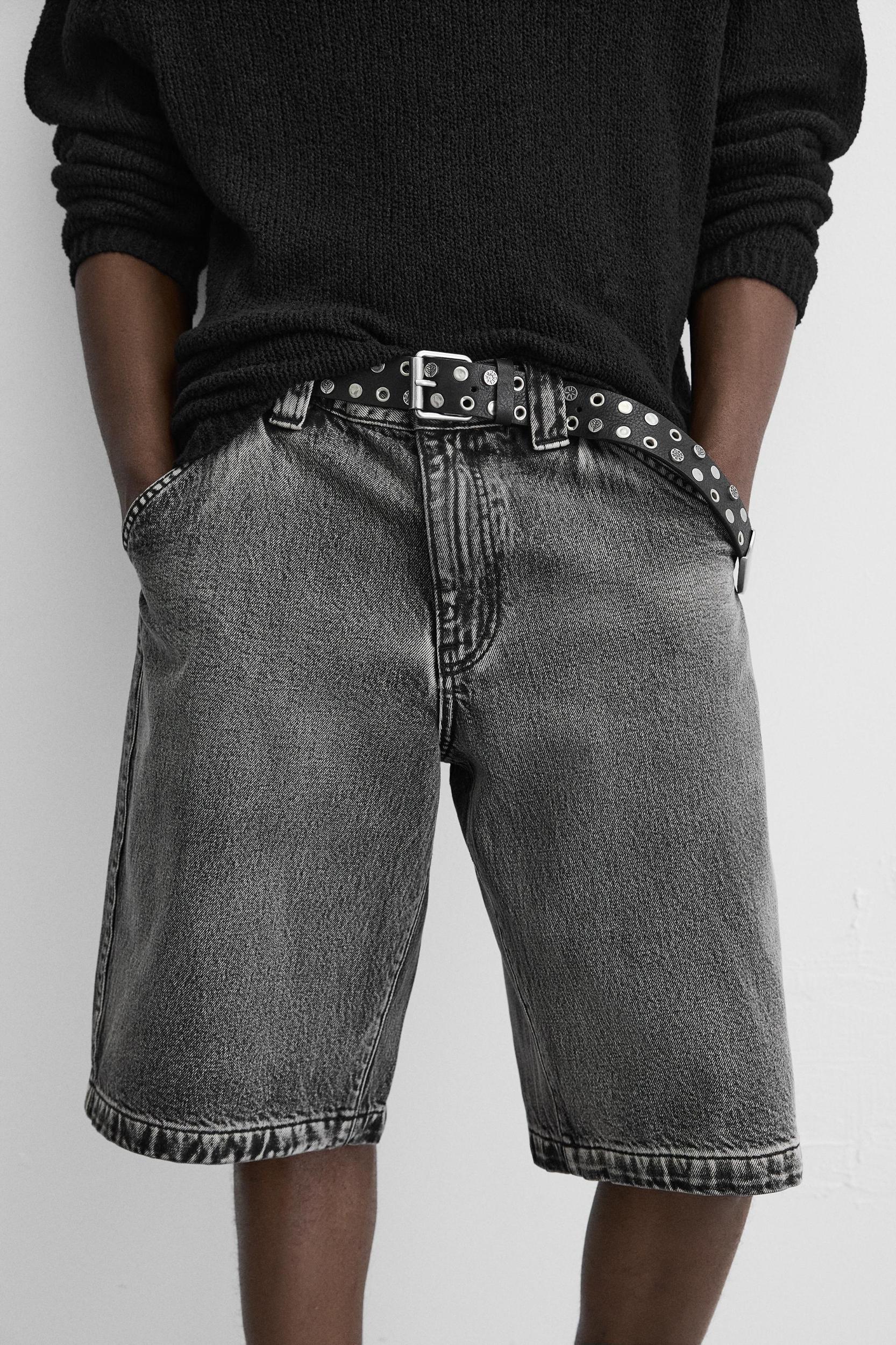 WASHED BAGGY FIT DENIM SHORTS Product Image