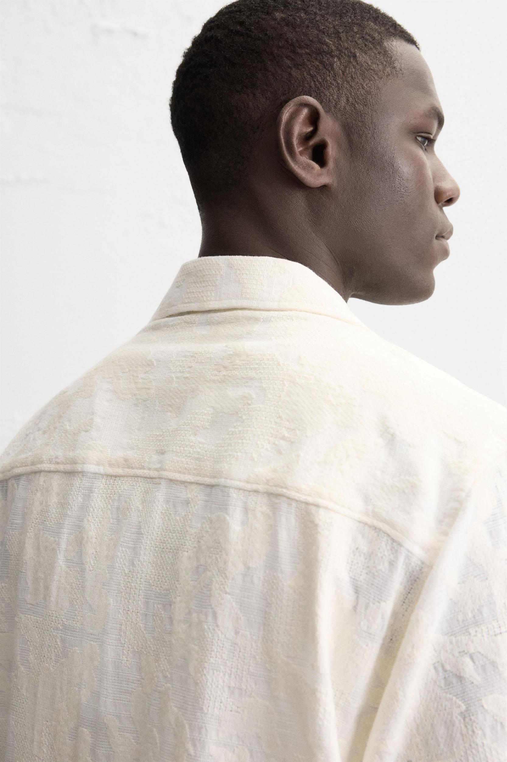 FLORAL JACQUARD SHIRT Product Image