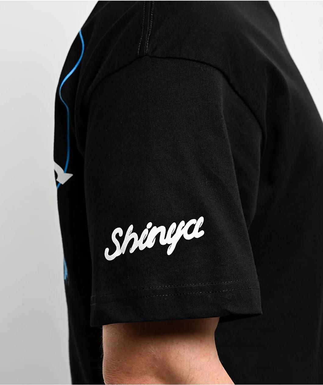 Shinya Beach Trip Black T-Shirt Product Image