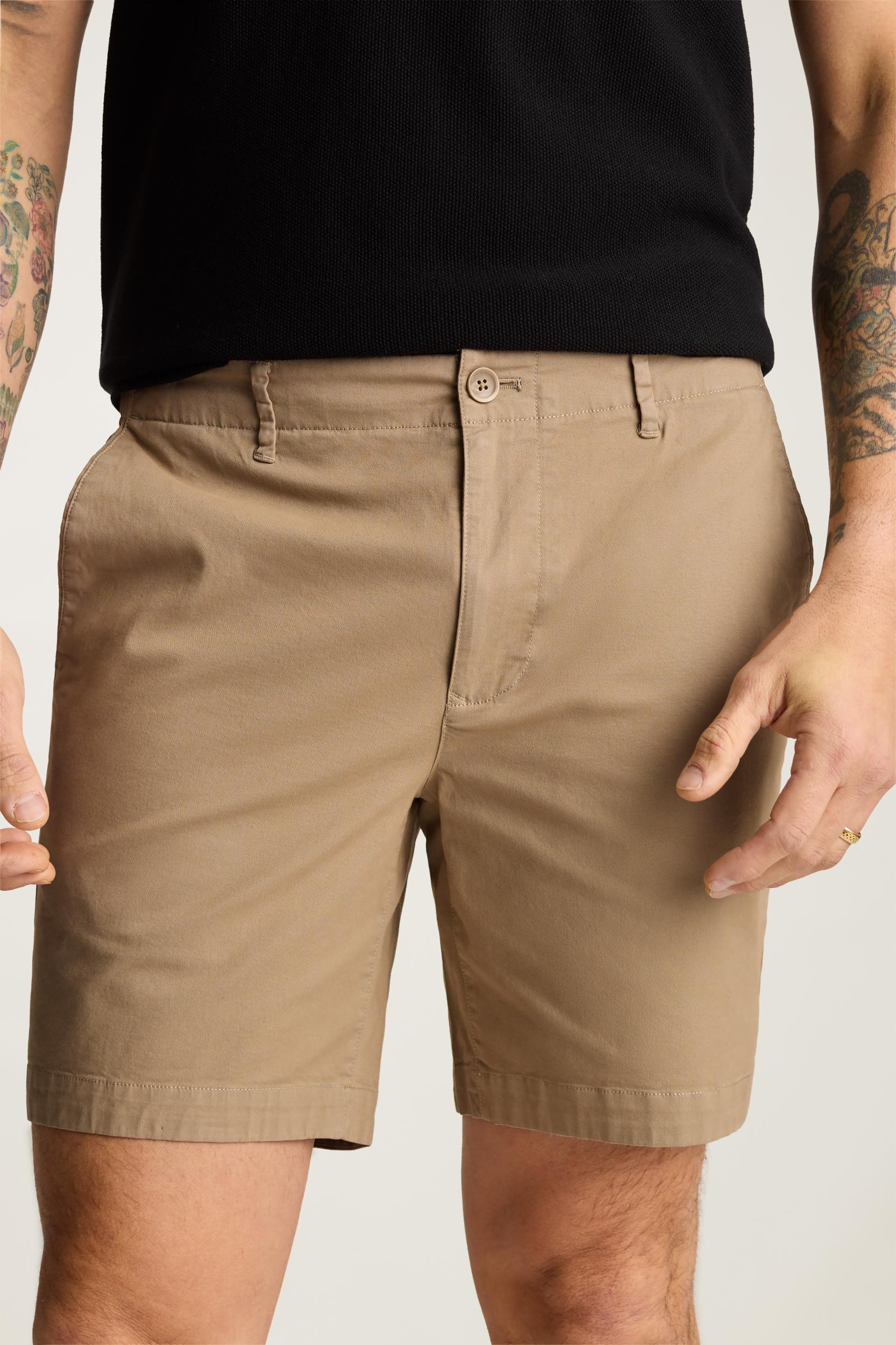 Lightweight Chino Short Product Image