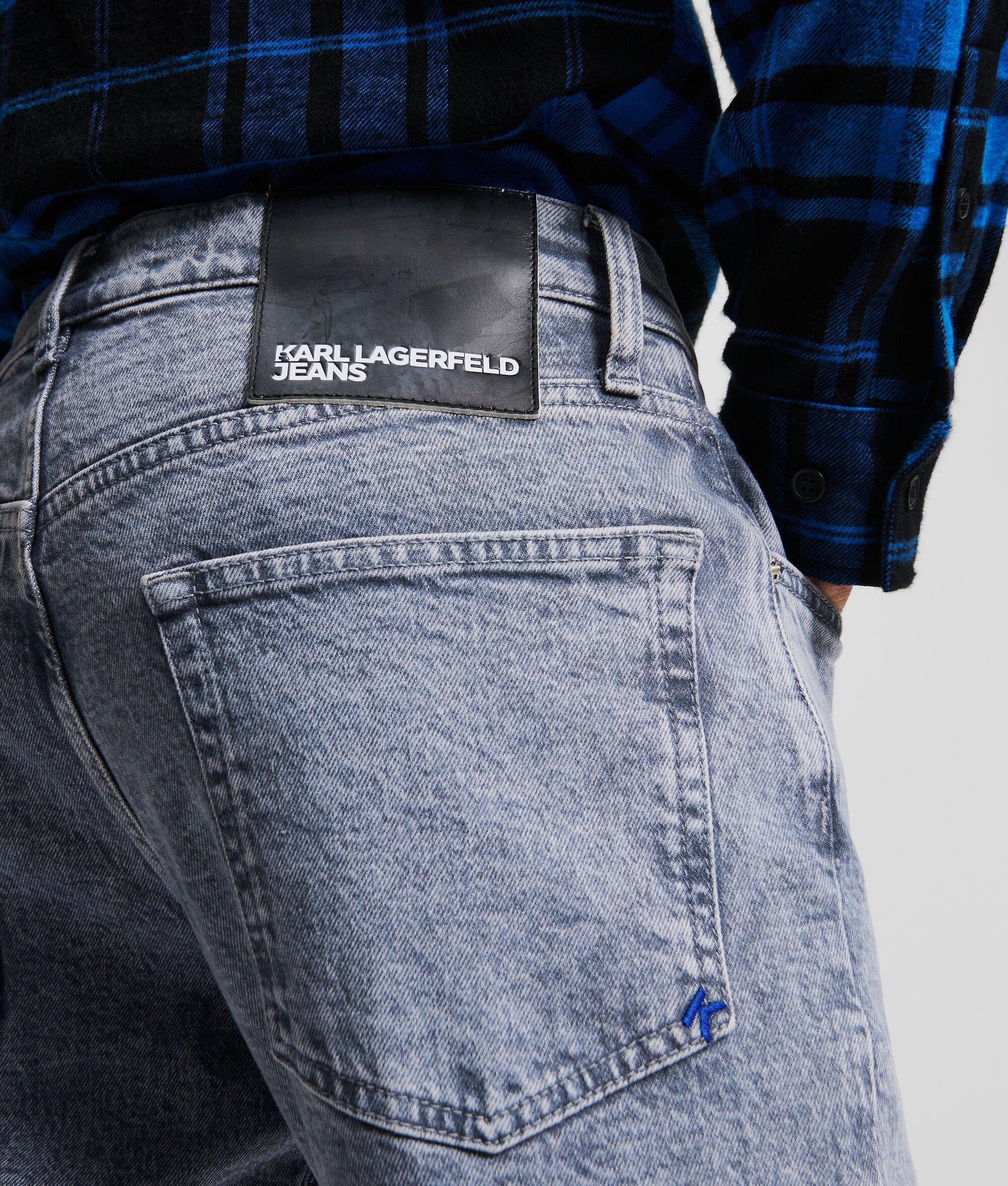 TAPERED JEANS Product Image