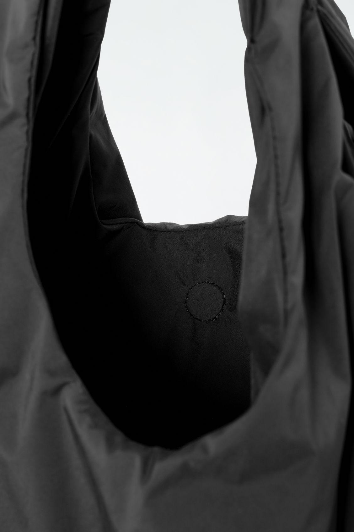 CLOUD TOTE BAG Product Image