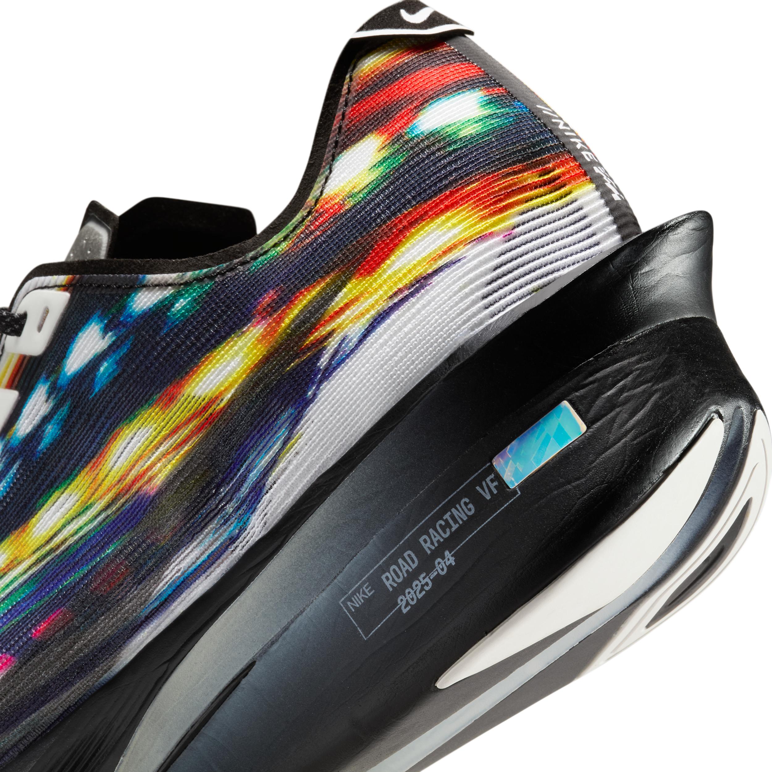 Nike Men's Vaporfly 4 Road Racing Shoes Product Image
