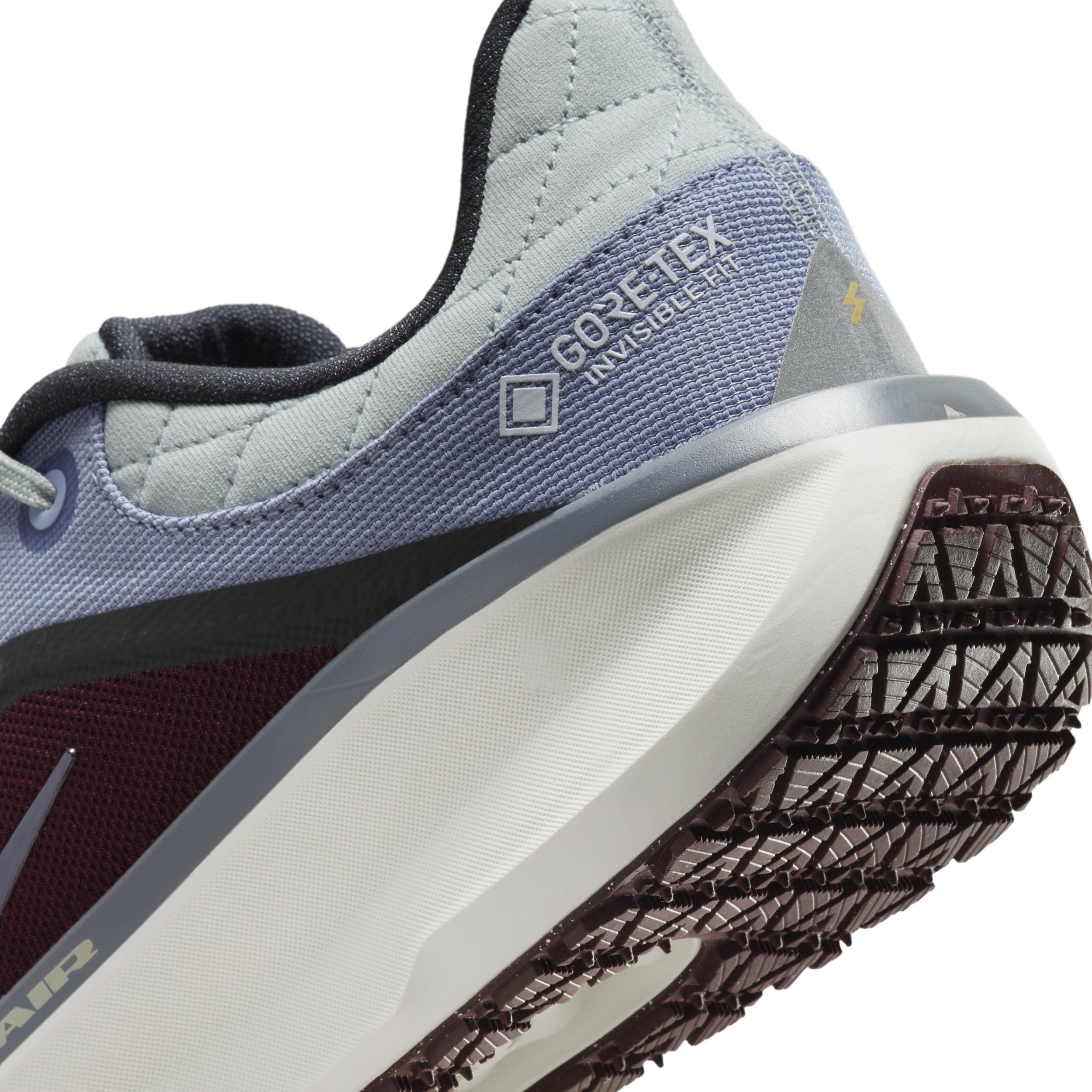 Nike Winflo 11 GORE-TEX Men's Waterproof Road Running Shoes Product Image