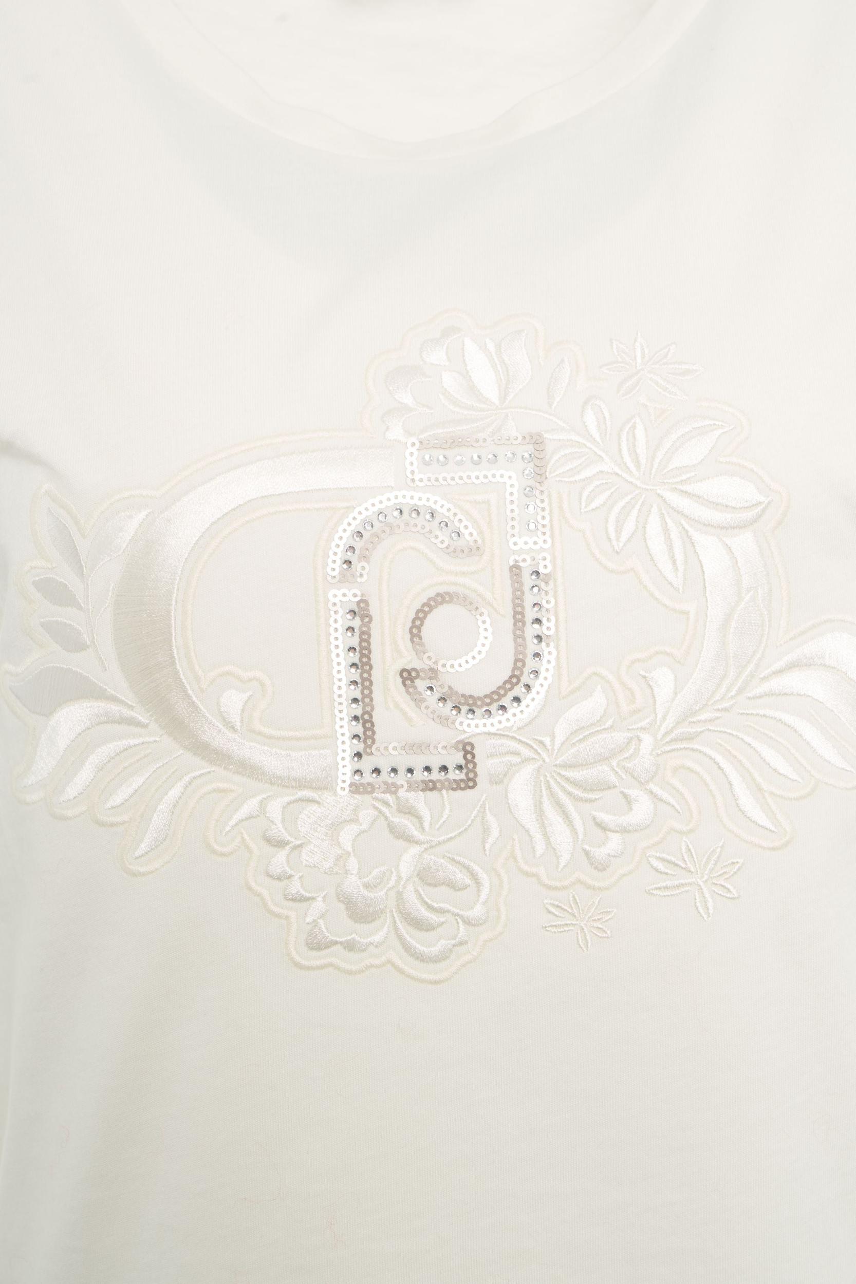 T-shirt with sequin application Product Image