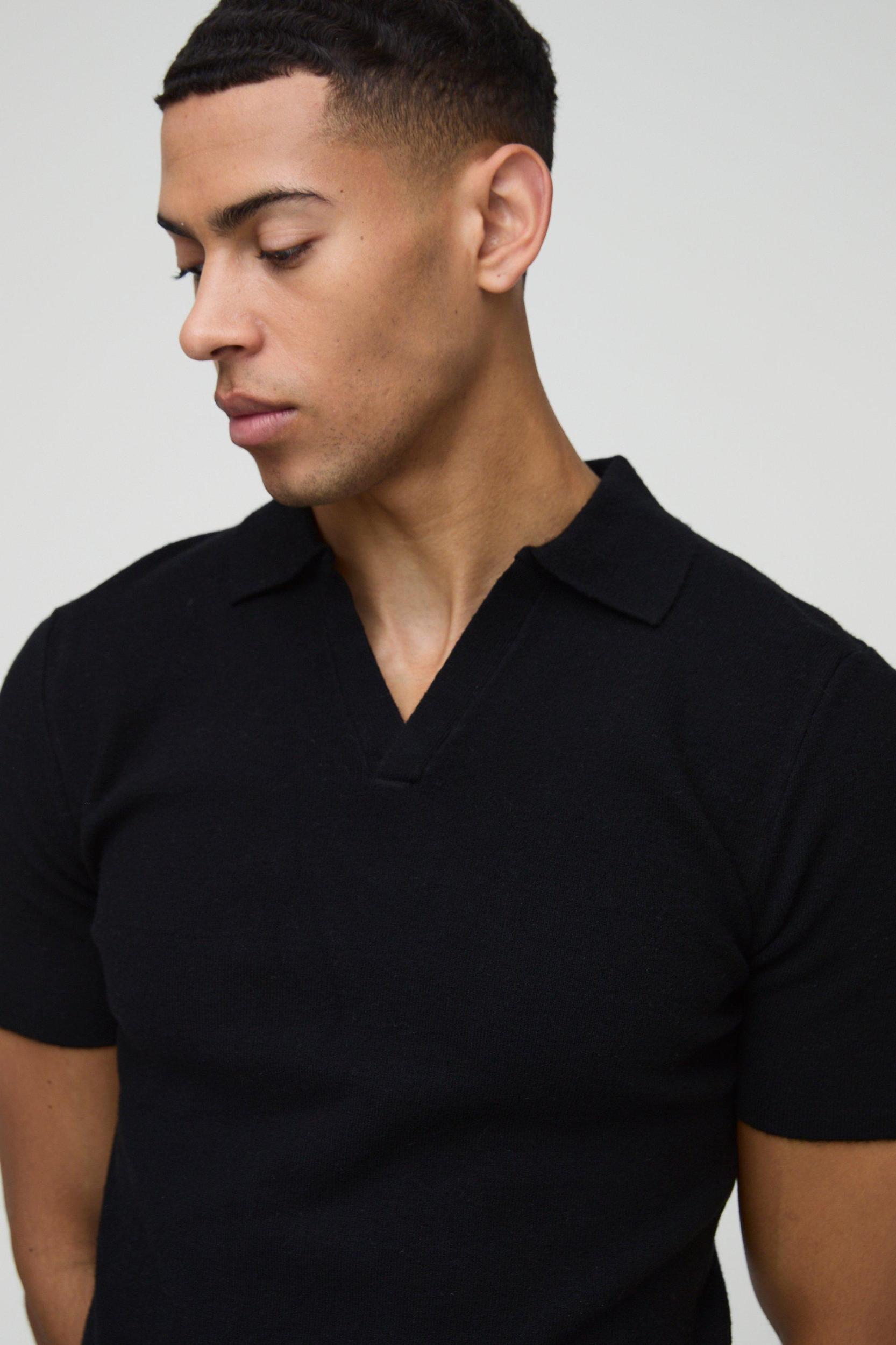 Muscle Fit Revere Collar Knitted Polo | boohooMAN USA Product Image