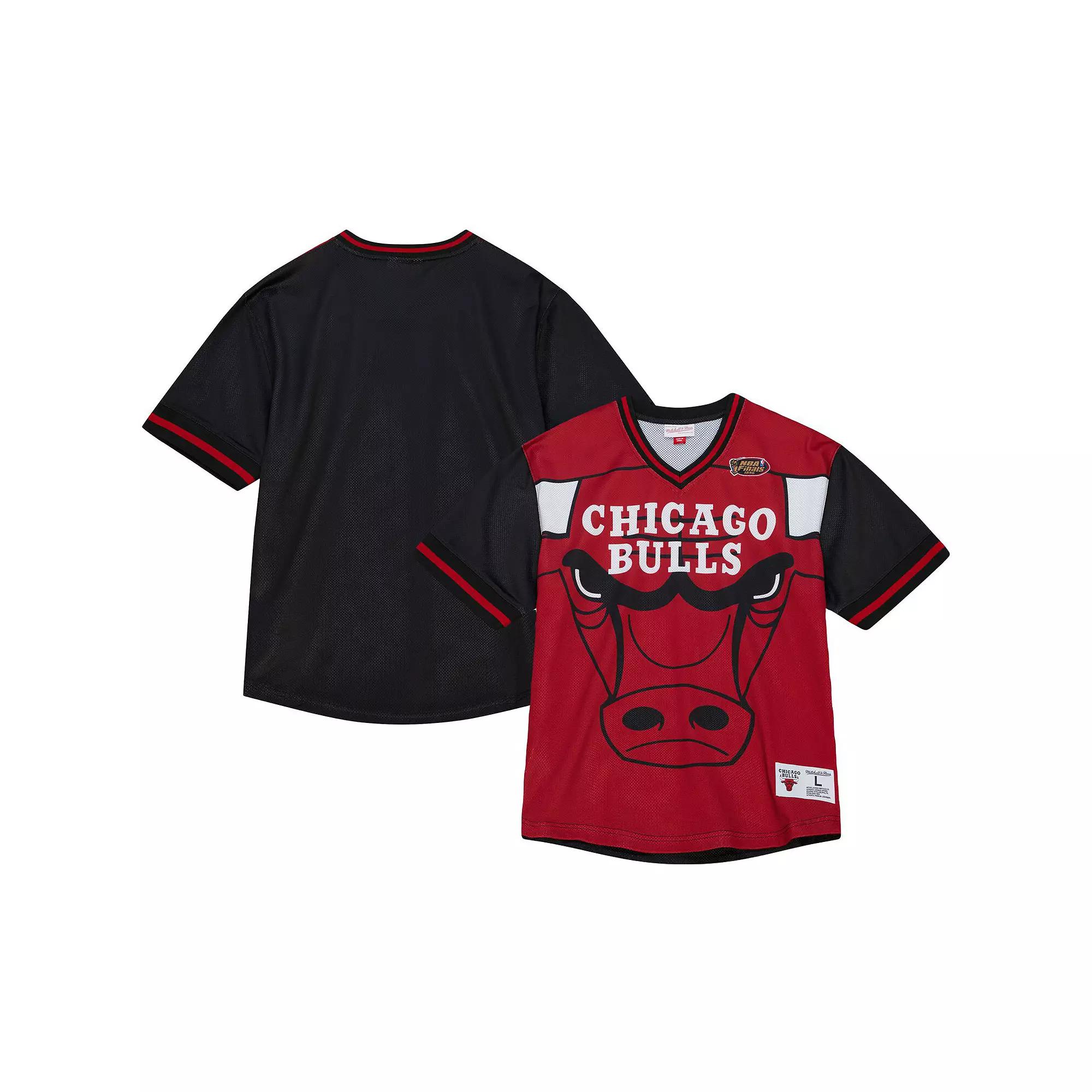 Men's Mitchell & Ness  Red Chicago Bulls Jumbotron 3.0 Mesh V-Neck T-Shirt, Size: XL Product Image