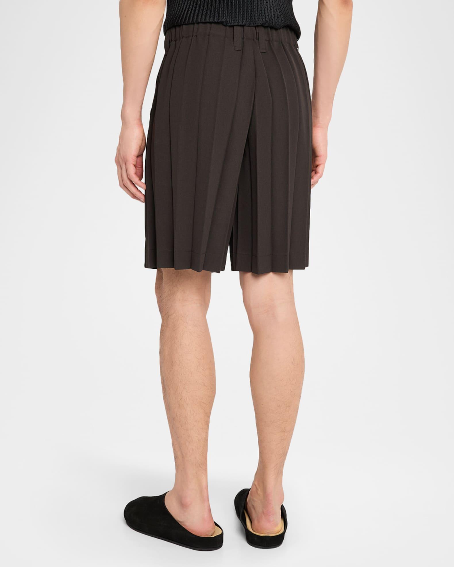 Men's Edge Ensemble Pleated Shorts Product Image