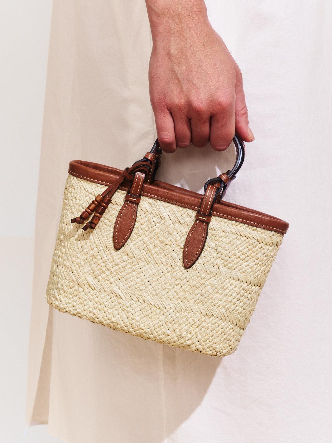The Small Tote Basket Product Image