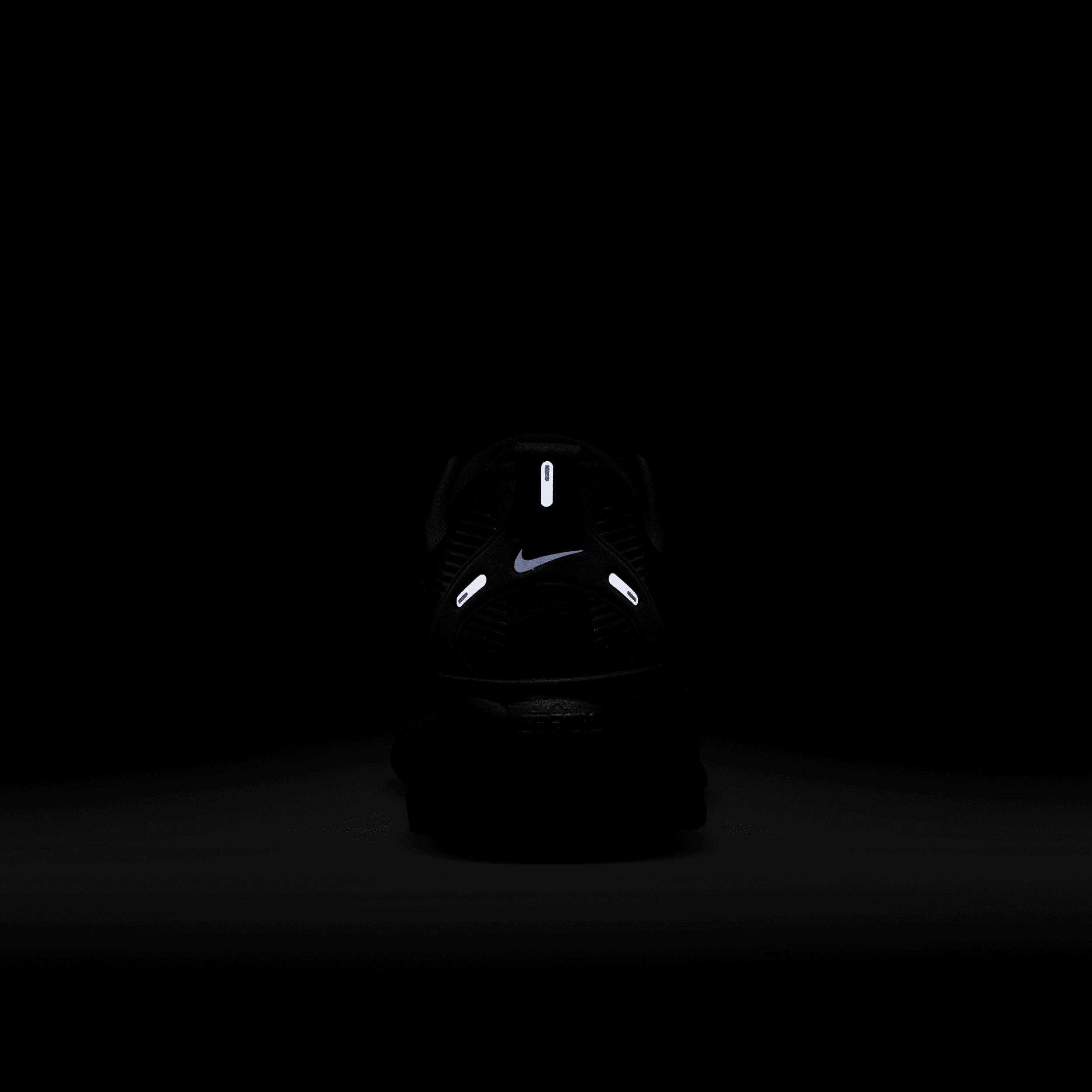 Nike Mens Vomero 18 Road Running Shoes | HM6803-005 Product Image