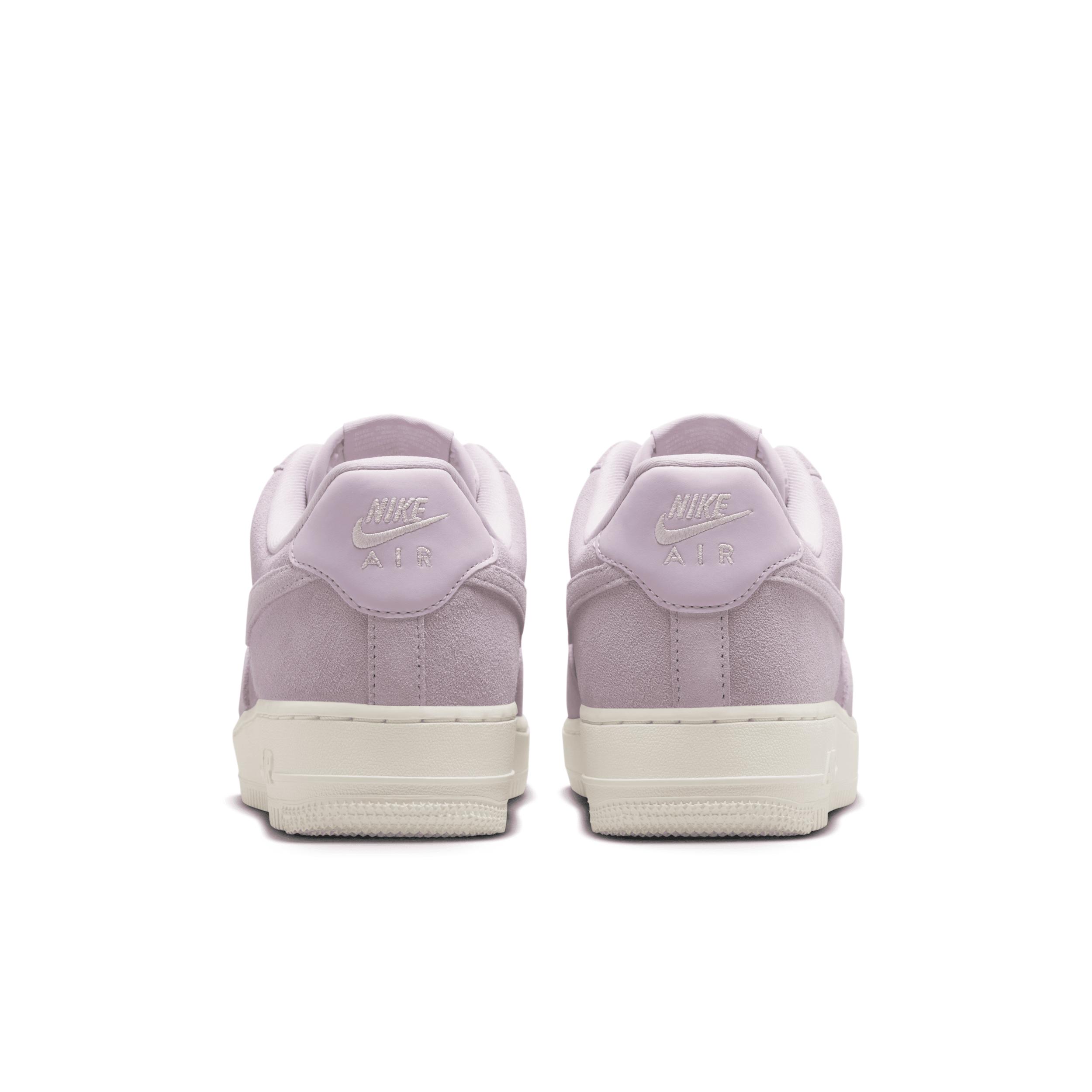 Nike Womens Air Force 1 07 Shoes | HJ5336-500 Product Image